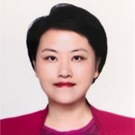 Portrait of Yan Qing, Business Development — UK & Asia at WestOne Energy